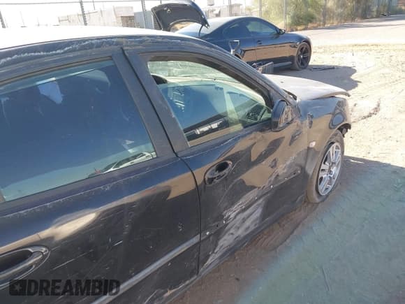 ✅ 2007 Saab 9-3 • VIN: YS3FD49Y471008016 • Lot: 42140669. Wystawiony na IAAI z przebiegiem 125 360 mil. Bezpłatny archiwum sprzedaży aukcyjnych z USA i szczegółowy raport historii pojazdu na DreamBid. Zdjęcie 15.