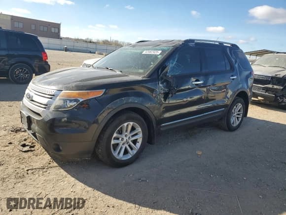 ✅ 2015 Ford Explorer XLT • VIN: 1FM5K8D81FGC20371 • Lot: 92082925. Wystawiony na Copart z przebiegiem 167 394 mil. Bezpłatny archiwum sprzedaży aukcyjnych z USA i szczegółowy raport historii pojazdu na DreamBid. Zdjęcie 1.