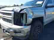 2015 Chevrolet Silverado 1500 LTZ z VIN 3GCUKSEC9FG258290, wystawiony jako IAAI lot #43514218 z przebiegiem 168 385 mil mil oraz . Historia ofert i sprzedaży dostępna na DreamBid. Obrazek 6.