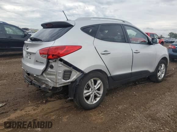 2011 Hyundai Tucson GLS z VIN KM8JU3AC7BU284852, wystawiony jako Copart lot #69496824 z przebiegiem 155 411 mil mil oraz Szkoda całkowita • Salvage title. Historia ofert i sprzedaży dostępna na DreamBid. Obrazek 3.