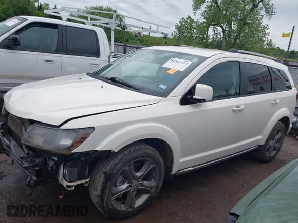 ✅ 2017 Dodge Journey Crossroad Plus • VIN: 3C4PDCGB1HT676533 • Лот: 42105497. Опубликован ранее на IAAI с пробегом 121 287 миль. Бесплатный доступ к архиву аукционных продаж из США и подробный отчёт об истории автомобиля на DreamBid. Изображение 15.