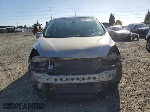 ✅ 2015 Ford C-Max SEL • VIN: 1FADP5BU6FL115998 • Lot: 82563855. Wystawiony na Copart z przebiegiem 69 434 mil. Bezpłatny archiwum sprzedaży aukcyjnych z USA i szczegółowy raport historii pojazdu na DreamBid. Zdjęcie 5.