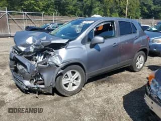 ✅ 2020 Chevrolet Trax LS • VIN: 3GNCJKSB8LL240335 • Lot: 71893815. Listed on Copart with 41,037 mi. Free auction sales archive from the USA and detailed vehicle history report at DreamBid. Image 1.