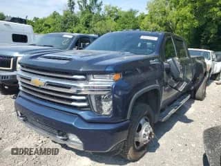 2020 Chevrolet Silverado 3500HD High Country z VIN 1GC4YVEY1LF337672, wystawiony jako Copart lot #62410355 z przebiegiem 179 810 mil mil oraz Szkoda całkowita • Salvage title. Historia ofert i sprzedaży dostępna na DreamBid. Obrazek 1.
