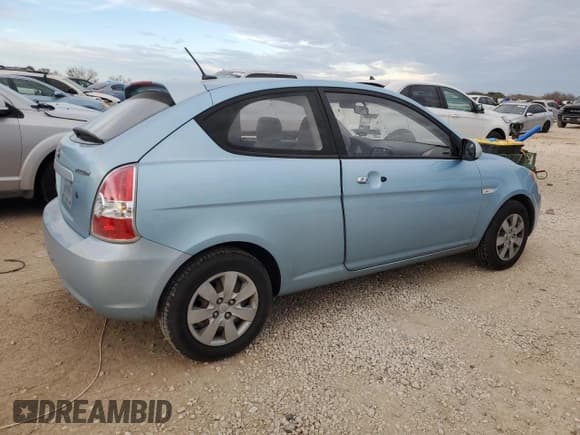 ✅ 2011 Hyundai Accent GS • VIN: KMHCM3AC5BU188338 • Лот: 89171745. Опубликован ранее на Copart с пробегом 136 886 миль. Бесплатный доступ к архиву аукционных продаж из США и подробный отчёт об истории автомобиля на DreamBid. Изображение 3.