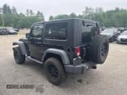 ✅ 2007 Jeep Wrangler Rubicon • VIN: 1J4GA64127L170574 • Lot: 42474509. Listed on IAAI with 142,976 mi. Free auction sales archive from the USA and detailed vehicle history report at DreamBid. Image 3.