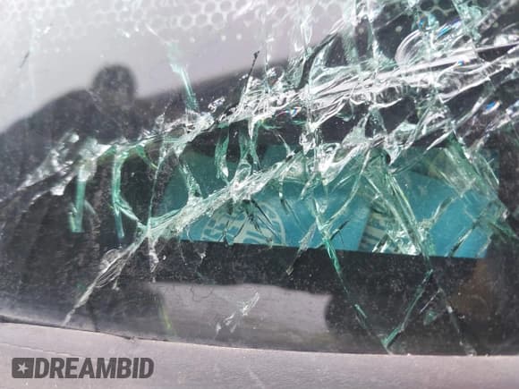 ✅ 2013 Ford Expedition XLT • VIN: 1FMJU1J54DEF18240 • Lot: 41657439. Listed on IAAI with Not provided. Free auction sales archive from the USA and detailed vehicle history report at DreamBid. Image 9.