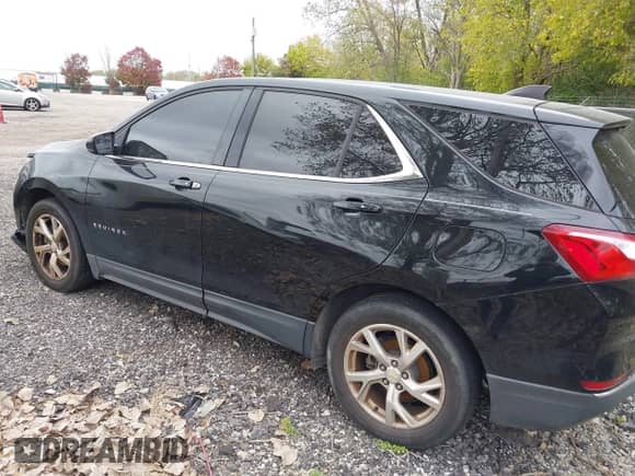 2018 Chevrolet Equinox LT z VIN 3GNAXJEV3JL260088, wystawiony jako IAAI lot #43517514 z przebiegiem 100 727 mil mil oraz . Historia ofert i sprzedaży dostępna na DreamBid. Obrazek 3.