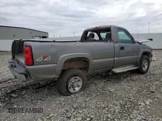 2007 Chevrolet Silverado 3500 SRW Wrk Trk с VIN 1GCHK34U67E141079, выставлен на аукционе Copart как лот 52925065 с пробегом 151 160 миль миль и На запчасти • Non repairable. История ставок и продаж доступна на DreamBid. Изображение 3.