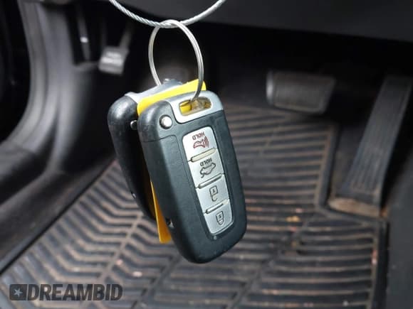 ✅ 2013 Hyundai Sonata SE • VIN: 5NPEC4AC1DH609278 • Лот: 43578215. Опубликован ранее на IAAI с пробегом 172 813 миль. Бесплатный доступ к архиву аукционных продаж из США и подробный отчёт об истории автомобиля на DreamBid. Изображение 11.