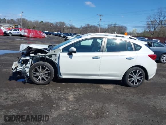 ✅ 2019 Subaru Impreza Limited • VIN: 4S3GTAS65K3743817 • Lot: 41965637. Listed on IAAI with 50,286 mi. Free auction sales archive from the USA and detailed vehicle history report at DreamBid. Image 14.