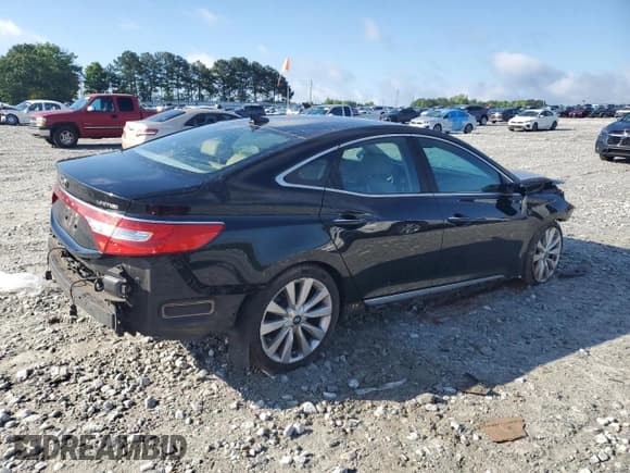 ✅ 2015 Hyundai Azera Limited • VIN: KMHFH4JG7FA480123 • Лот: 56900285. Опубликован ранее на Copart с пробегом 136 325 миль. Бесплатный доступ к архиву аукционных продаж из США и подробный отчёт об истории автомобиля на DreamBid. Изображение 3.
