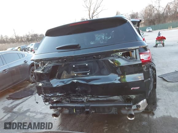 ✅ 2021 Chevrolet Traverse RS • VIN: 1GNEVJKW2MJ115124 • Lot: 41239893. Wystawiony na IAAI z przebiegiem 37 720 mil. Bezpłatny archiwum sprzedaży aukcyjnych z USA i szczegółowy raport historii pojazdu na DreamBid. Zdjęcie 17.