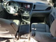 ✅ 2018 Toyota Sienna XLE Auto Access Seat • VIN: 5TDYZ3DC2JS929068 • Lot: 72091055. Listed on Copart with 80,417 mi. Free auction sales archive from the USA and detailed vehicle history report at DreamBid. Image 8.