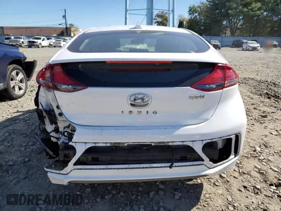 2022 Hyundai Ioniq SE с VIN KMHC75LC7NU276120, выставлен на аукционе Copart как лот 74528024 с пробегом 98 237 миль миль и Списание • Salvage title. История ставок и продаж доступна на DreamBid. Изображение 6.
