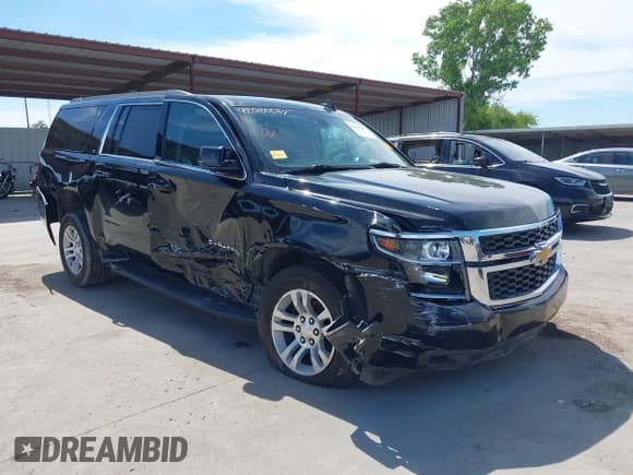 ✅ 2020 Chevrolet Suburban LT • VIN: 1GNSCHKC2LR305366 • Lot: 42080587. Wystawiony na IAAI z przebiegiem 163 540 mil. Bezpłatny archiwum sprzedaży aukcyjnych z USA i szczegółowy raport historii pojazdu na DreamBid. Zdjęcie 1.