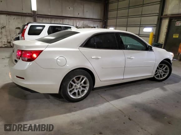 ✅ 2014 Chevrolet Malibu LT • VIN: 1G11C5SL1EF210264 • Lot: 90069965. Listed on Copart with 141,452 mi. Free auction sales archive from the USA and detailed vehicle history report at DreamBid. Image 3.
