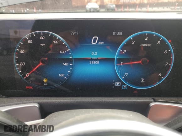 ✅ 2022 Mercedes-Benz GLB 250 • VIN: W1N4M4GB2NW249286 • Лот: 92956545. Опубликован ранее на Copart с пробегом 38 808 миль. Бесплатный доступ к архиву аукционных продаж из США и подробный отчёт об истории автомобиля на DreamBid. Изображение 9.