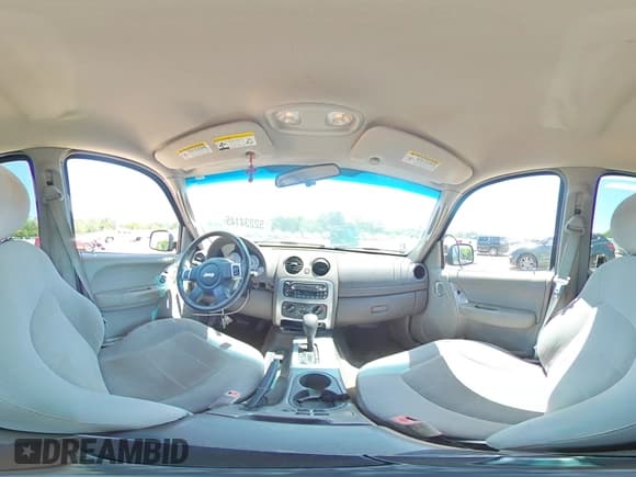 ✅ 2003 Jeep Liberty Limited • VIN: 1J4GK58K83W531664 • Лот: 52234145. Опубликован ранее на Copart с пробегом 247 677 миль. Бесплатный доступ к архиву аукционных продаж из США и подробный отчёт об истории автомобиля на DreamBid. Изображение 14.