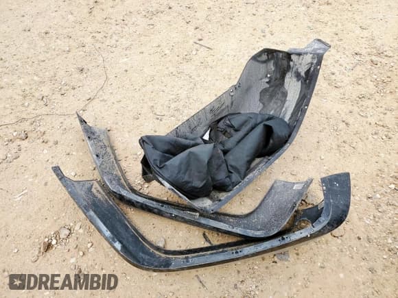 ✅ 2016 Jeep Wrangler Black Bear • VIN: 1C4AJWAG6GL332985 • Lot: 55244945. Wystawiony na Copart z przebiegiem 76 661 mil. Bezpłatny archiwum sprzedaży aukcyjnych z USA i szczegółowy raport historii pojazdu na DreamBid. Zdjęcie 13.