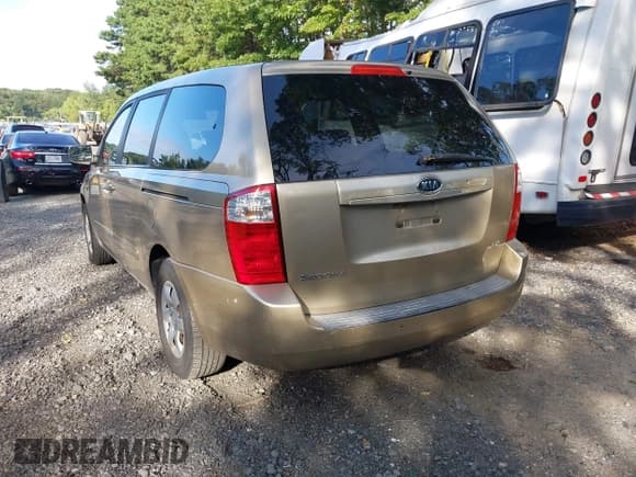 ✅ 2006 Kia Sedona LX • VIN: KNDMB233966046980 • Lot: 42966527. Listed on IAAI with 186,962 mi. Free auction sales archive from the USA and detailed vehicle history report at DreamBid. Image 3.