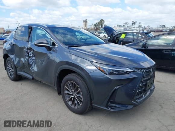 ✅ 2025 Lexus NX 350 Premium • VIN: 2T2GGCEZ9SC080938 • Lot: 42255649. Wystawiony na IAAI z przebiegiem 3 064 mil. Bezpłatny archiwum sprzedaży aukcyjnych z USA i szczegółowy raport historii pojazdu na DreamBid. Zdjęcie 1.