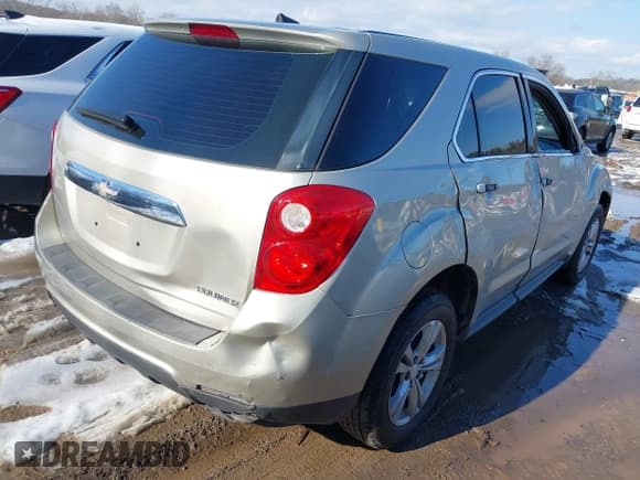 ✅ 2013 Chevrolet Equinox LS • VIN: 2GNALBEK2D6187814 • Lot: 41201853. Wystawiony na IAAI z przebiegiem 105 343 mil. Bezpłatny archiwum sprzedaży aukcyjnych z USA i szczegółowy raport historii pojazdu na DreamBid. Zdjęcie 4.