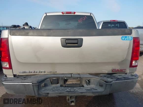 ✅ 2008 GMC Sierra 1500 SLE1 • VIN: 2GTEC13J781171948 • Lot: 43498929. Wystawiony na IAAI z przebiegiem 261 843 mil. Bezpłatny archiwum sprzedaży aukcyjnych z USA i szczegółowy raport historii pojazdu na DreamBid. Zdjęcie 16.