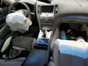 ✅ 2015 Infiniti Q40 • VIN: JN1CV6AR9FM651484 • Лот: 62638634. Опубликован ранее на Copart с пробегом Не указан. Бесплатный доступ к архиву аукционных продаж из США и подробный отчёт об истории автомобиля на DreamBid. Изображение 8.