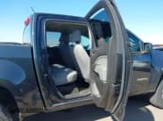 ✅ 2018 Chevrolet Colorado 2WD Work Truck • VIN: 1GCGSBEN4J1156806 • Лот: 43537627. Опубликован ранее на IAAI с пробегом 86 154 миль. Бесплатный доступ к архиву аукционных продаж из США и подробный отчёт об истории автомобиля на DreamBid. Изображение 8.