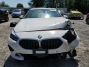 ✅ 2022 BMW 2 Series 228i • VIN: WBA53AK03N7K05226 • Лот: 61162285. Опубликован ранее на Copart с пробегом Не указан. Бесплатный доступ к архиву аукционных продаж из США и подробный отчёт об истории автомобиля на DreamBid. Изображение 5.
