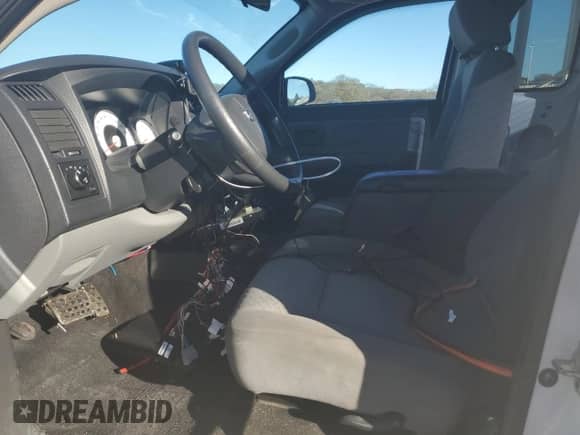 2008 Dodge Dakota Bighorn/Lonestar with VIN 1D7HE32K58S591842, listed as a Copart auction lot 80329714 with 136,882 mi miles and Salvage title. Bid and sale history available at DreamBid. Image 7.