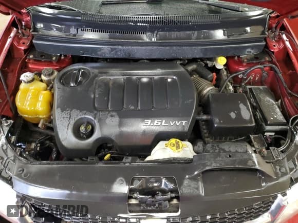 ✅ 2011 Dodge Journey R/T • VIN: 3D4PH6FG8BT550666 • Лот: 43174825. Опубликован ранее на Copart с пробегом 237 535 миль. Бесплатный доступ к архиву аукционных продаж из США и подробный отчёт об истории автомобиля на DreamBid. Изображение 12.