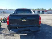 ✅ 2007 Chevrolet Avalanche LTZ • VIN: 3GNEC12J67G110914 • Lot: 41933097. Listed on IAAI with 197,230 mi. Free auction sales archive from the USA and detailed vehicle history report at DreamBid. Image 16.