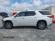 ✅ 2023 Chevrolet Traverse High Country • VIN: 1GNEVNKW7PJ108505 • Lot: 42315127. Wystawiony na IAAI z przebiegiem 79 674 mil. Bezpłatny archiwum sprzedaży aukcyjnych z USA i szczegółowy raport historii pojazdu na DreamBid. Zdjęcie 14.