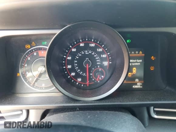 2022 Hyundai Elantra SE with VIN KMHLL4AG3NU259973, listed as a Copart auction lot 81927935 with 43,805 mi miles and Salvage title. Bid and sale history available at DreamBid. Image 9.