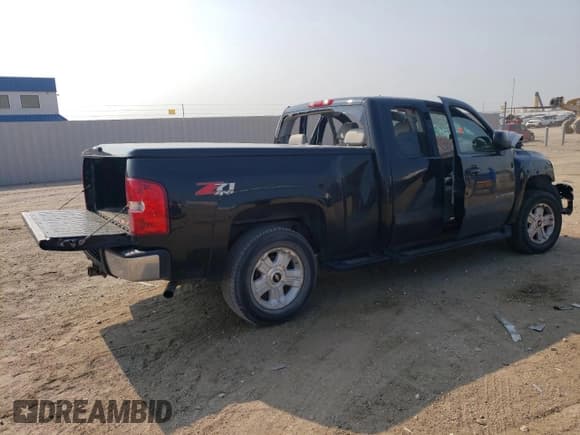 ✅ 2008 Chevrolet Silverado 1500 LTZ • VIN: 2GCEK19JX81145502 • Lot: 68540734. Listed on Copart with Not provided. Free auction sales archive from the USA and detailed vehicle history report at DreamBid. Image 3.