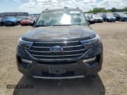 ✅ 2021 Ford Explorer XLT • VIN: 1FMSK8DH3MGB56656 • Lot: 56699525. Wystawiony na Copart z przebiegiem 45 462 mil. Bezpłatny archiwum sprzedaży aukcyjnych z USA i szczegółowy raport historii pojazdu na DreamBid. Zdjęcie 5.
