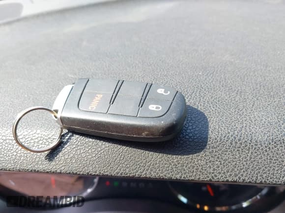 ✅ 2011 Dodge Charger Mopar 11 • VIN: 2B3CL5CT6BH571998 • Лот: 42622140. Опубликован ранее на IAAI с пробегом 120 500 миль. Бесплатный доступ к архиву аукционных продаж из США и подробный отчёт об истории автомобиля на DreamBid. Изображение 11.