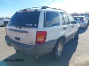 ✅ 2004 Jeep Grand Cherokee Laredo • VIN: 1J8GW48NX4C398321 • Lot: 43895383. Wystawiony na IAAI z przebiegiem 187 067 mil. Bezpłatny archiwum sprzedaży aukcyjnych z USA i szczegółowy raport historii pojazdu na DreamBid. Zdjęcie 4.