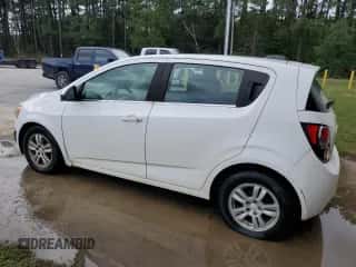 2015 Chevrolet Sonic LT с VIN 1G1JC6SH0F4112566, выставлен на аукционе Copart как лот 73685944 с пробегом 324 544 миль миль и Чистый • Clean title. История ставок и продаж доступна на DreamBid. Изображение 2.