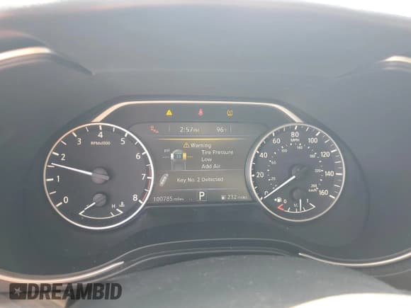 ✅ 2017 Nissan Maxima Platinum • VIN: 1N4AA6AP4HC444174 • Lot: 82112205. Listed on Copart with 100,785 mi. Free auction sales archive from the USA and detailed vehicle history report at DreamBid. Image 9.