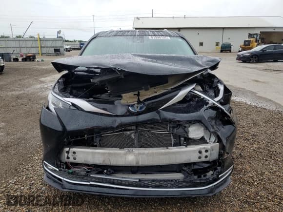 ✅ 2021 Toyota Sienna Limited • VIN: 5TDZRKEC6MS012684 • Лот: 61996195. Опубликован ранее на Copart с пробегом 80 609 миль. Бесплатный доступ к архиву аукционных продаж из США и подробный отчёт об истории автомобиля на DreamBid. Изображение 5.