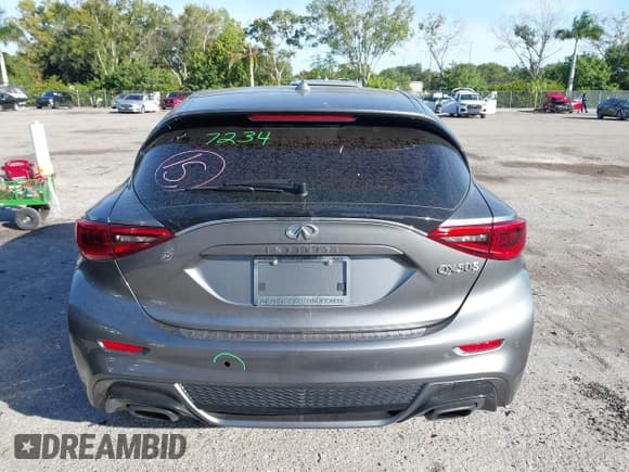 ✅ 2018 Infiniti QX30 Sport • VIN: SJKCH5CP3JA041999 • Lot: 43673206. Listed on IAAI with 81,003 mi. Free auction sales archive from the USA and detailed vehicle history report at DreamBid. Image 17.