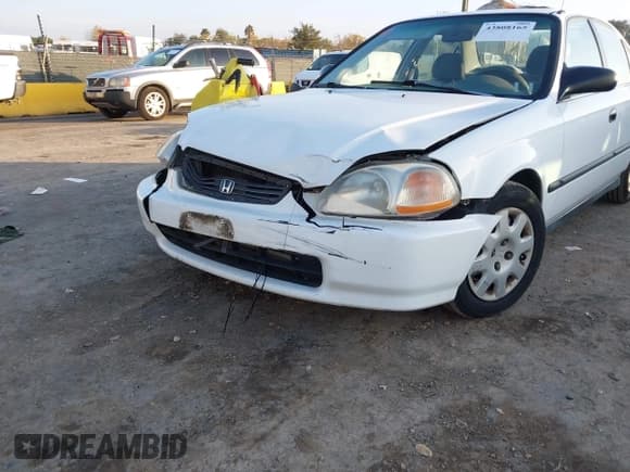 ✅ 1998 Honda Civic LX • VIN: 2HGEJ6679WH612651 • Лот: 43808165. Опубликован ранее на IAAI с пробегом 206 098 миль. Бесплатный доступ к архиву аукционных продаж из США и подробный отчёт об истории автомобиля на DreamBid. Изображение 6.