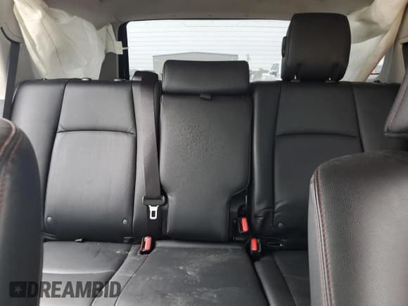 ✅ 2022 Toyota 4Runner TRD Off Road Premium • VIN: JTERU5JR2N6085655 • Лот: 51356245. Опубликован ранее на Copart с пробегом 31 450 миль. Бесплатный доступ к архиву аукционных продаж из США и подробный отчёт об истории автомобиля на DreamBid. Изображение 10.