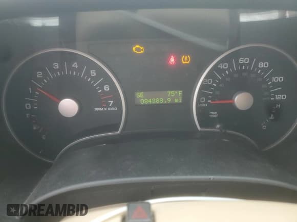 ✅ 2006 Ford Explorer XLT • VIN: 1FMEU63E26UB53321 • Lot: 81518115. Listed on Copart with 84,388 mi. Free auction sales archive from the USA and detailed vehicle history report at DreamBid. Image 9.