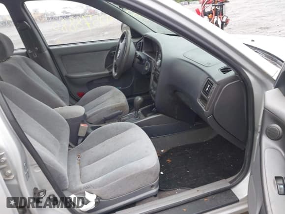 ✅ 2006 Hyundai Elantra GLS • VIN: KMHDN46D16U366812 • Lot: 42578880. Wystawiony na IAAI z przebiegiem 120 425 mil. Bezpłatny archiwum sprzedaży aukcyjnych z USA i szczegółowy raport historii pojazdu na DreamBid. Zdjęcie 5.