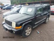 ✅ 2006 Jeep Commander Limited • VIN: 1J8HH58N96C280493 • Lot: 42589014. Wystawiony na IAAI z przebiegiem 234 739 mil. Bezpłatny archiwum sprzedaży aukcyjnych z USA i szczegółowy raport historii pojazdu na DreamBid. Zdjęcie 2.