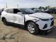 2021 Chevrolet Blazer LT z VIN 3GNKBHRS1MS537956, wystawiony jako Copart lot #39874203 z przebiegiem 38 771 mil mil oraz . Historia ofert i sprzedaży dostępna na DreamBid. Obrazek 4.